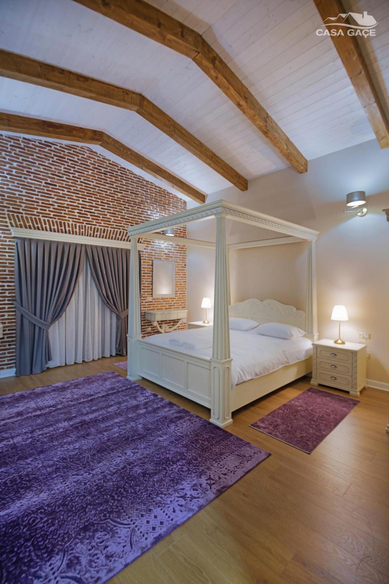 Casa Gace Hotel Korce Bilik gambar