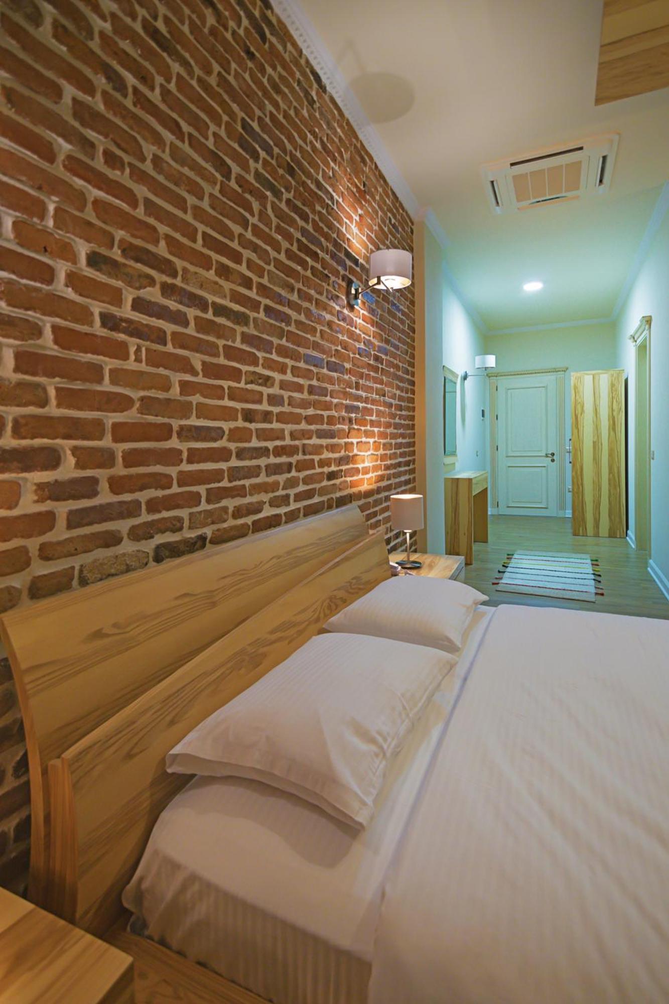 Casa Gace Hotel Korce Bilik gambar