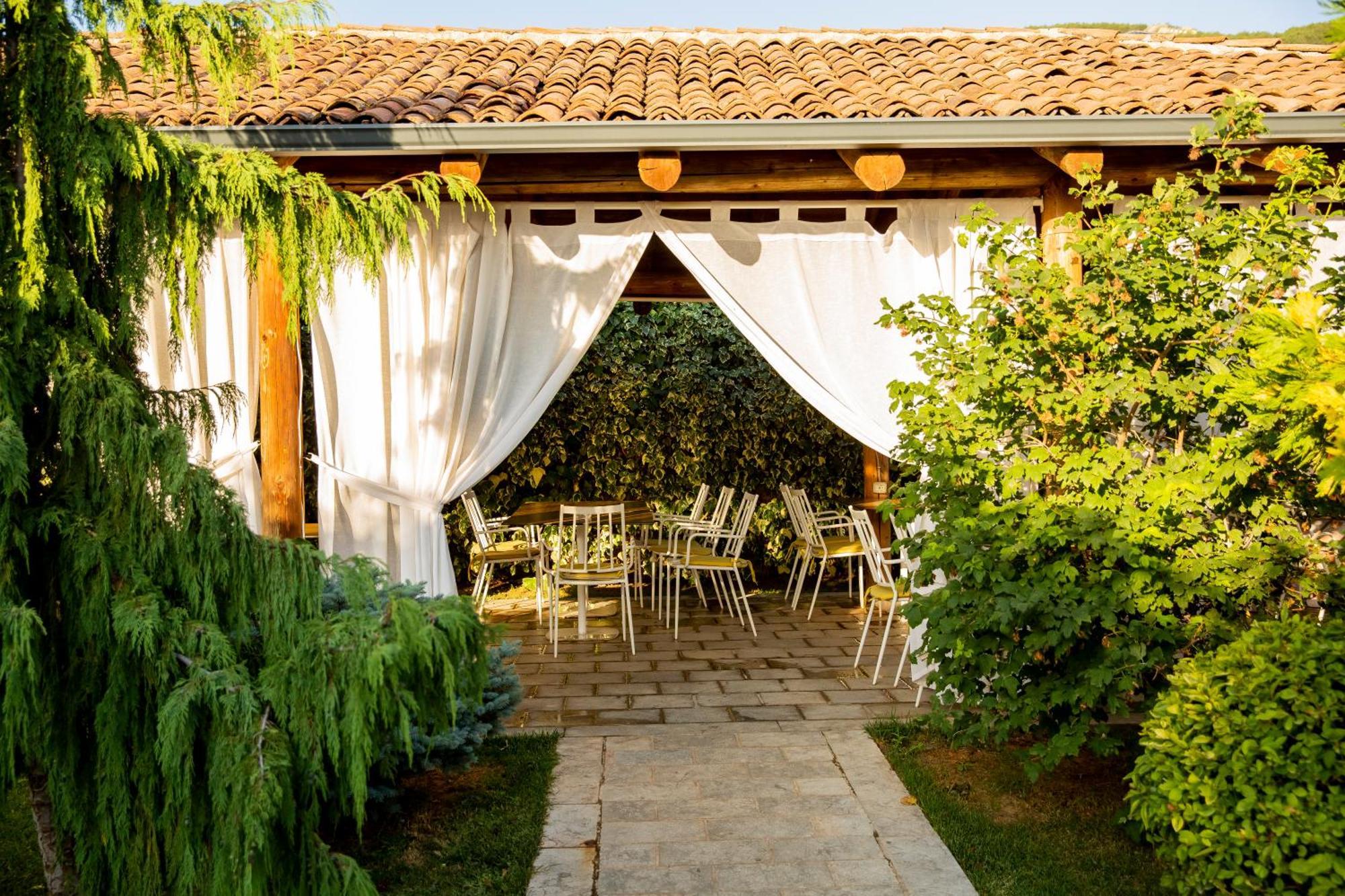 Casa Gace Hotel Korce Luaran gambar
