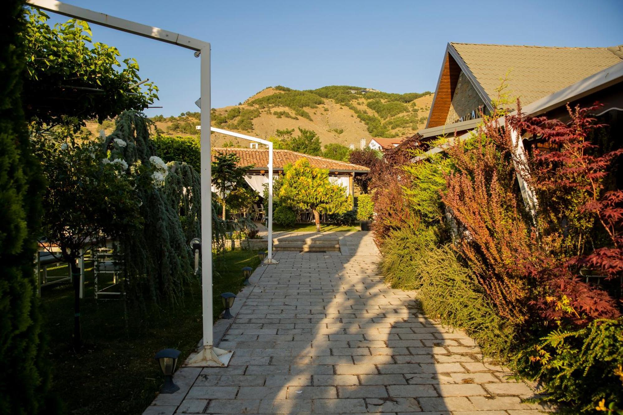 Casa Gace Hotel Korce Luaran gambar