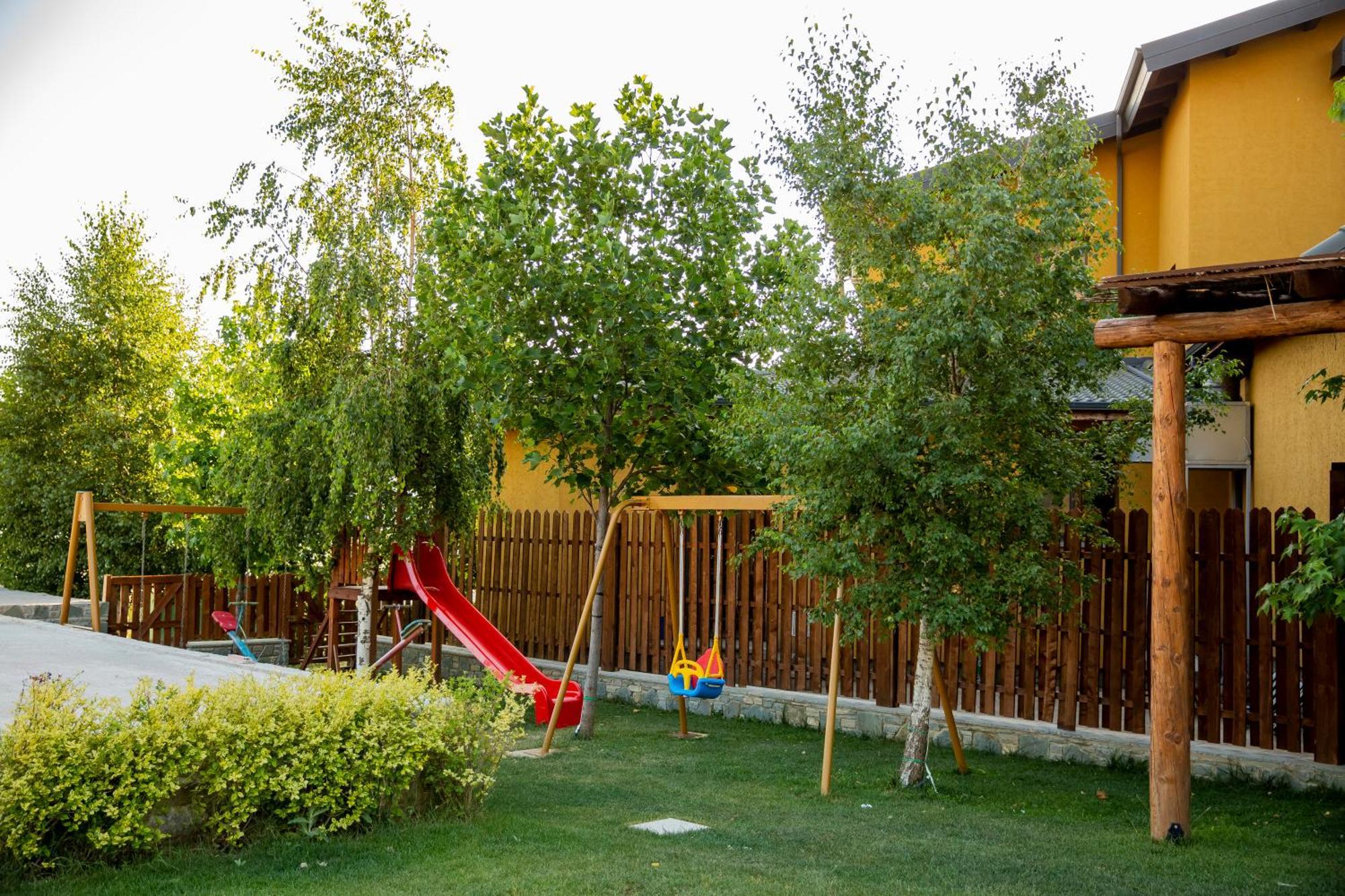 Casa Gace Hotel Korce Luaran gambar