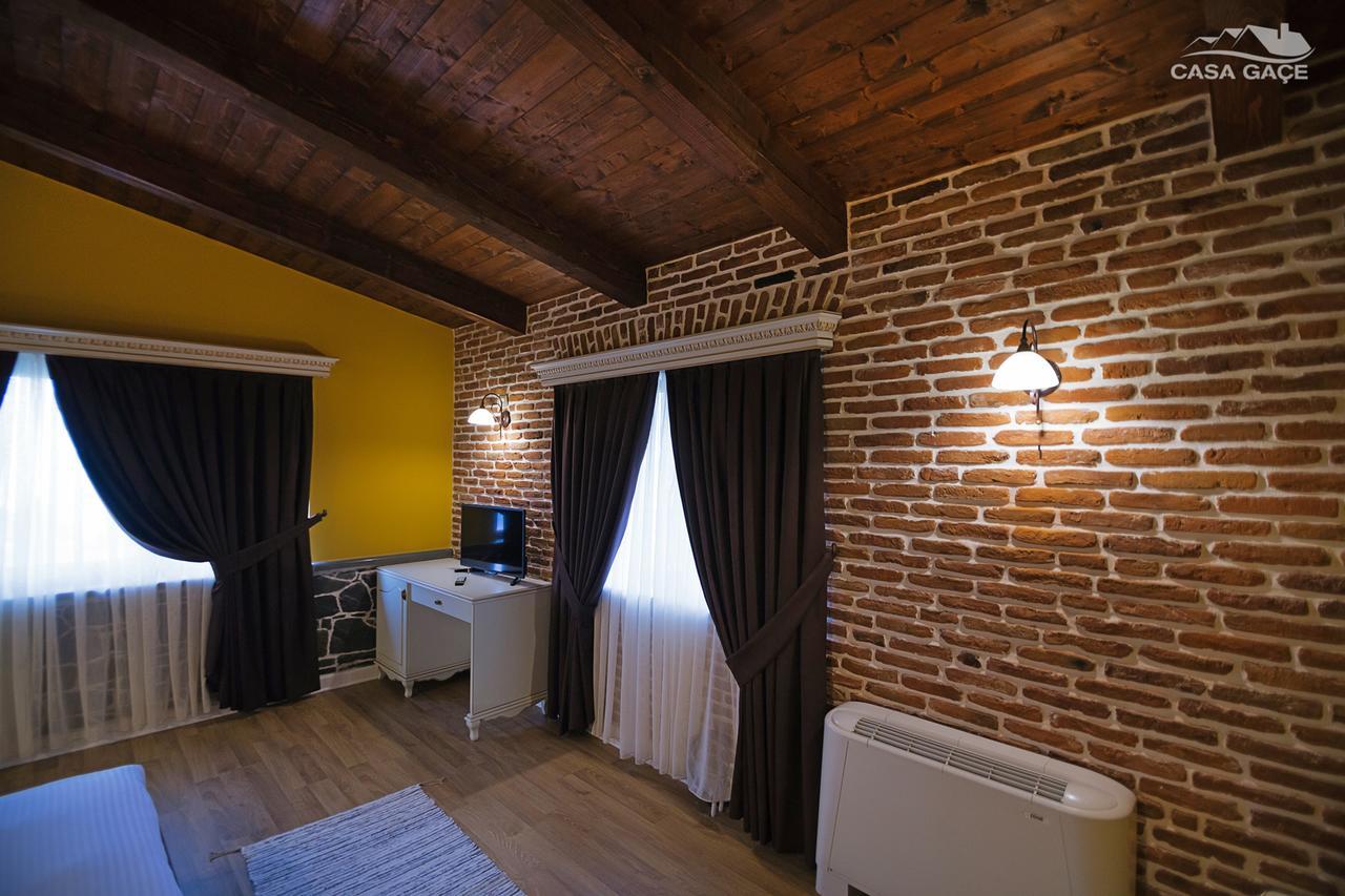 Casa Gace Hotel Korce Luaran gambar